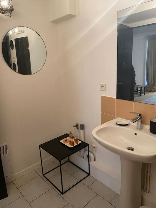 Loft/Jardin Et Parking : Le Petit Clos Bourdet Honfleur Buitenkant foto