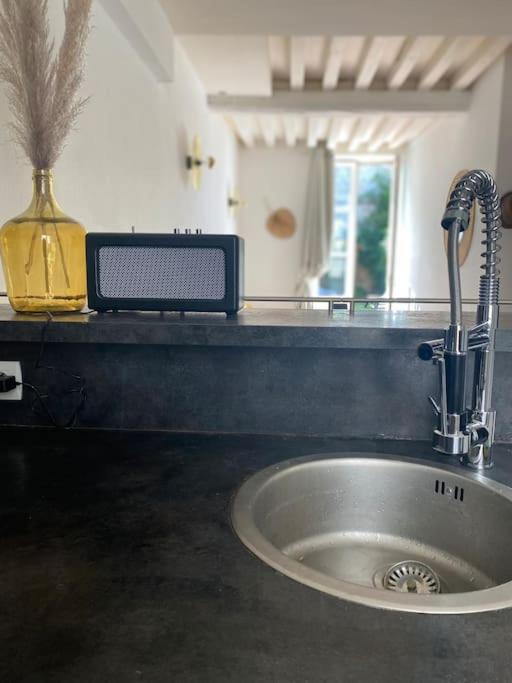 Loft/Jardin Et Parking : Le Petit Clos Bourdet Honfleur Buitenkant foto