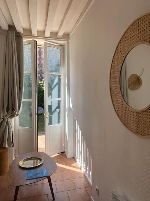 Loft/Jardin Et Parking : Le Petit Clos Bourdet Honfleur Buitenkant foto