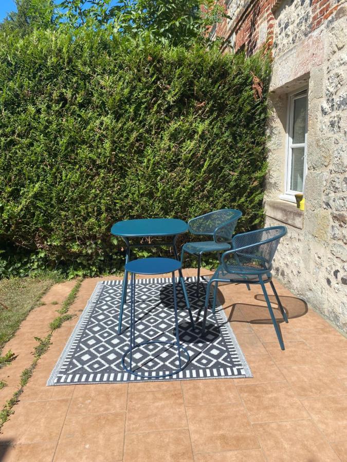 Loft/Jardin Et Parking : Le Petit Clos Bourdet Honfleur Buitenkant foto